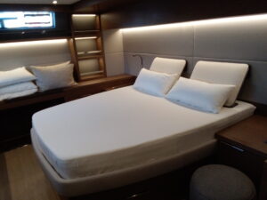 Matratzen im Boot & Camper inkl. Decken und Kissen