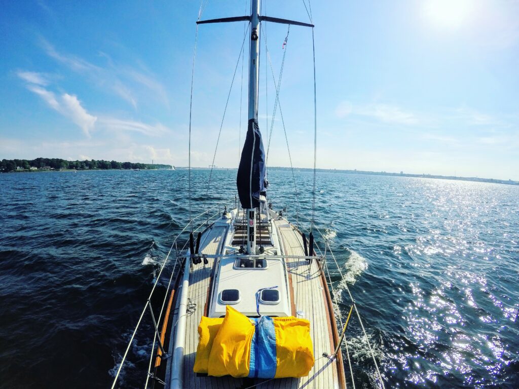Segelboot Valiant auf der Kieler Förde