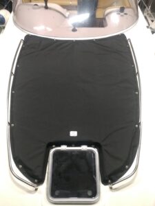 Persenning zur Überdeckung von Polstern 